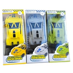 Bundle Of EXTREME RACING Remote Control Cars Yellow/Gray/Green Colors NIP